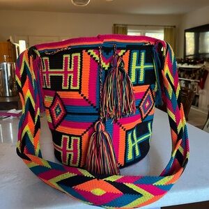 Vibrant Multicolor Geometric Shoulder Bag